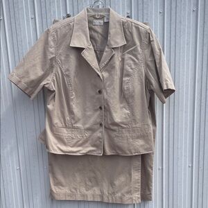 Liz Claiborne Khaki Women's Skirt Set